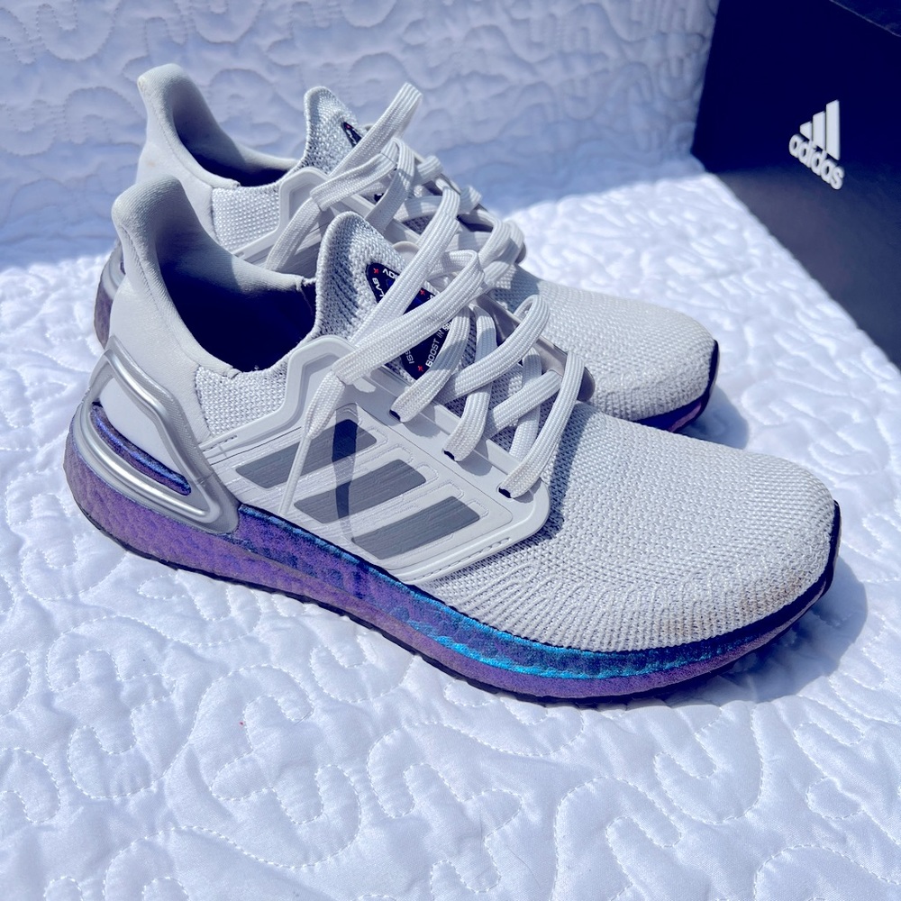 Ultraboost 20 women’s 7.5.